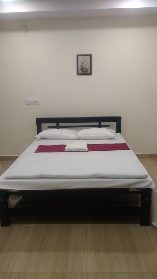 Dhoni Castle Palakkad Bagian luar foto